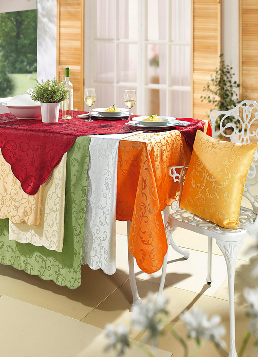 Tischdecken - Pflegeleichte Tischdekoration für drinnen und draußen, in Größe 130 (Tischdecke, 130/160 cm) bis 404 (2er-Set Kissenbezüge, 40/40 cm), in Farbe CHAMPAGNER Ansicht 1