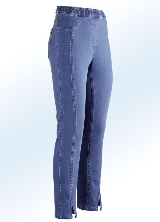 Jeans - Jeans in Schlupfform, in Größe 017 bis 052, in Farbe JEANSBLAU Ansicht 1