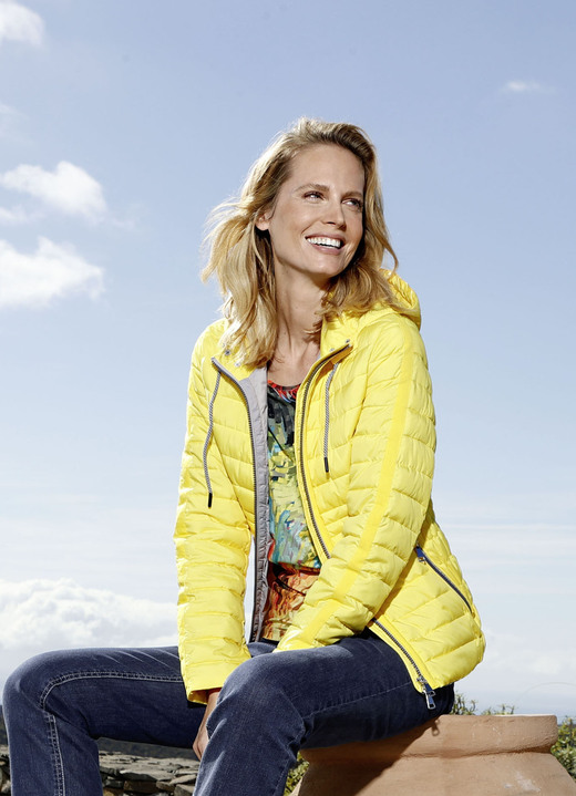 - Steppjacke mit recyceltem Materialanteil, in Größe 038 bis 052, in Farbe ZITRONENGELB Ansicht 1