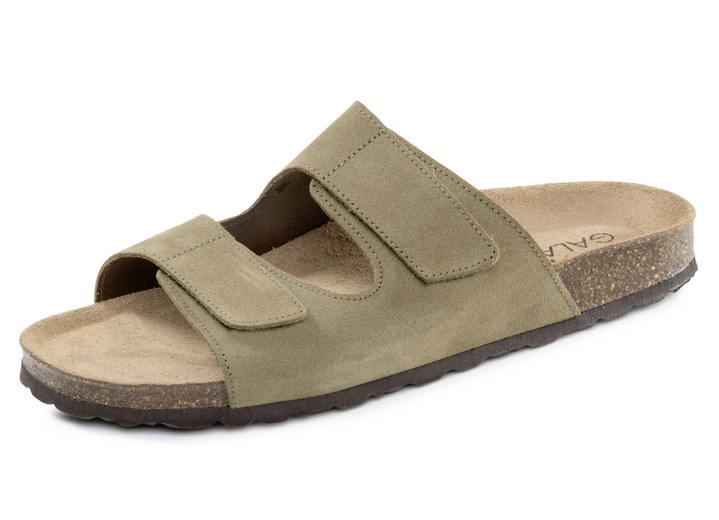 Sandalen & Pantoletten - GINO GALANTE, klassiche Herren-Pantoletten, Weite H, mit Klettverschluss Sandalen & Pantoletten - GINO GALANTE, klassiche Herren-Pantoletten, Weite H, mit Klettverschluss, in Größe 040 bis 046, in Farbe OLIV