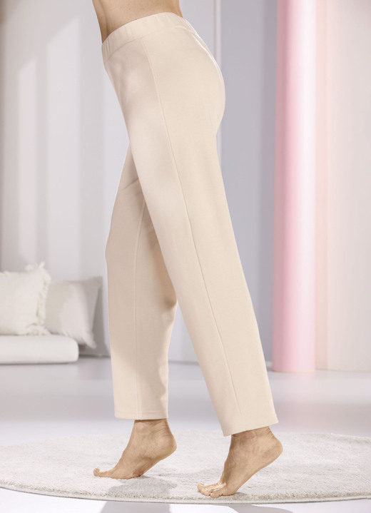 Schlafanzüge & Shortys - Zweierpack Schlaf- und Freizeithosen, in Größe 036 bis 058, in Farbe 1X BEIGE, 1X GRAU MELIERT Ansicht 1