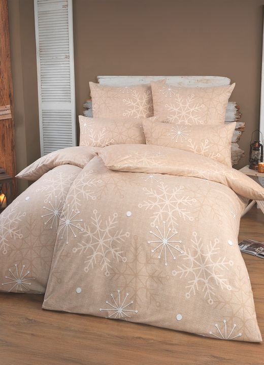 Bettwäschegarnituren - Florella Bettwäsche-Garnitur mit Schneeflocken und Eiskristalle, in Größe 111 (40/80 cm + 135/200 cm) bis 115 (80/80 cm + 155/220 cm), in Farbe BEIGE Ansicht 1