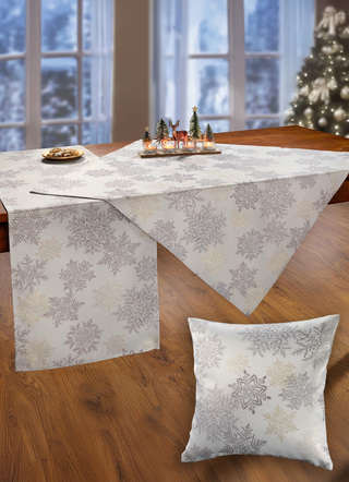 Tisch- und Raumdekoration mit Glitzergarn