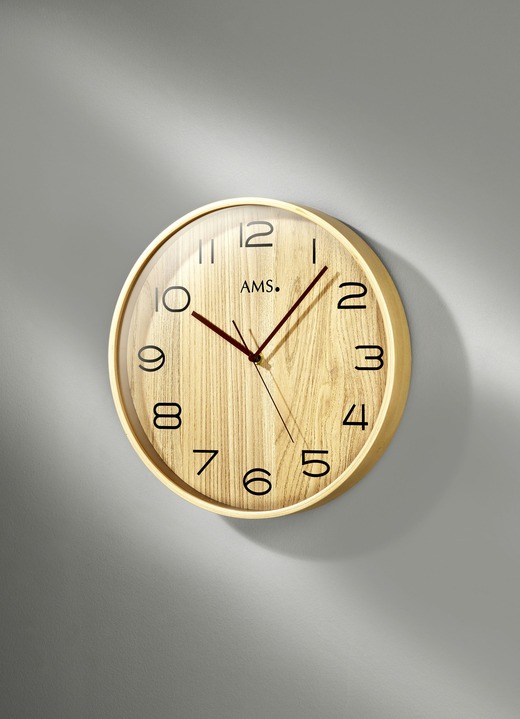 Wohnaccessoires - Wanduhr aus Holz mit Funkuhrwerk, in Farbe HELLBRAUN