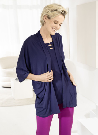 Shirtjacke mit aufgesetzten Taschen in 2 Farben