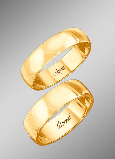 Schwerer, glänzender Trauring 