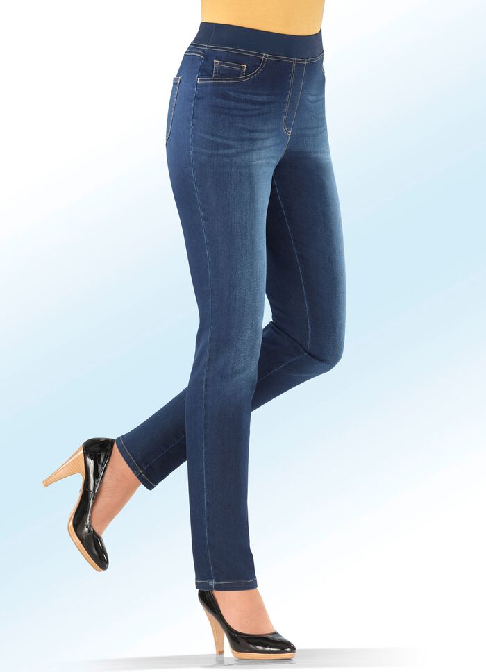 Power-Stretch-Jeans in Schlupfform 