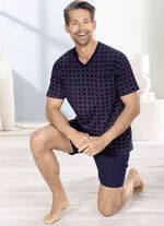 Shorty mit Alloverdessin und V-Ausschnitt  