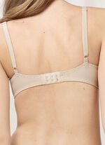 Triumph Amourette Bügel-BH mit Elastikspitze PUDER