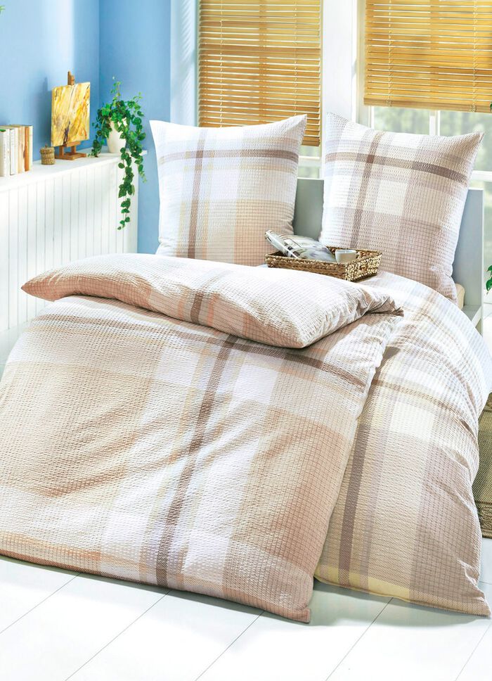 B&uuml;gelfreie Bettw&auml;sche-Garnitur aus dem Hause Biberna 