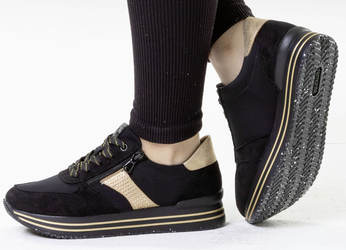 Remonte, trendige Damen-Sneaker, Weite G, mit herausnehmbarem Fußbett SCHWARZ-GOLD