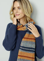 Pullover mit Schal in Grobstrick 