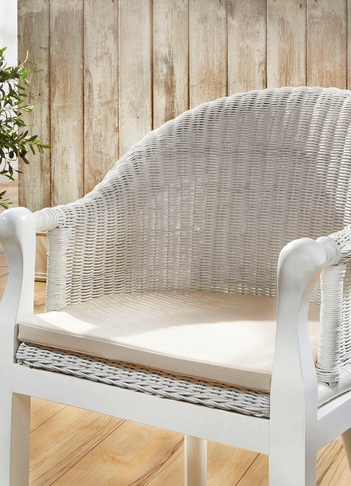 Bequemes Sitzkissen mit 3 cm starkem Schaumstoffkern 