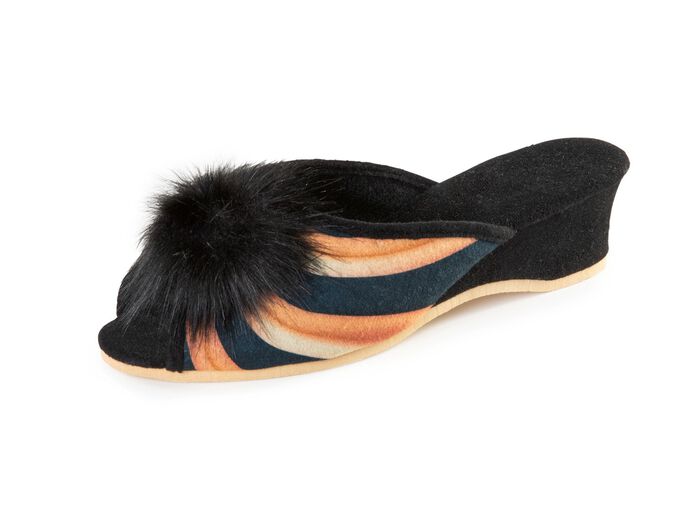 ELENA EDEN, schicke Damen-Pantoletten, Weite G, mit Kunstfellpompon BRAUN-SCHWARZ