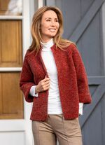 Strickjacke aus Bouclégarn 