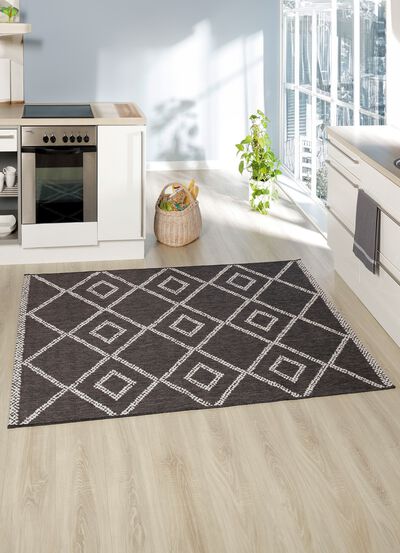 Br&uuml;cken und Teppiche im nat&uuml;rlichen Sisal-Look 