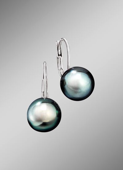 Tolle Ohrringe mit Tahiti-Zuchtperlen 