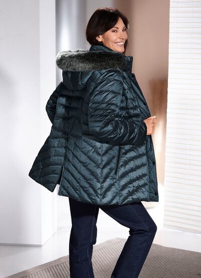 Jacke mit abnehmbarer Kapuze 