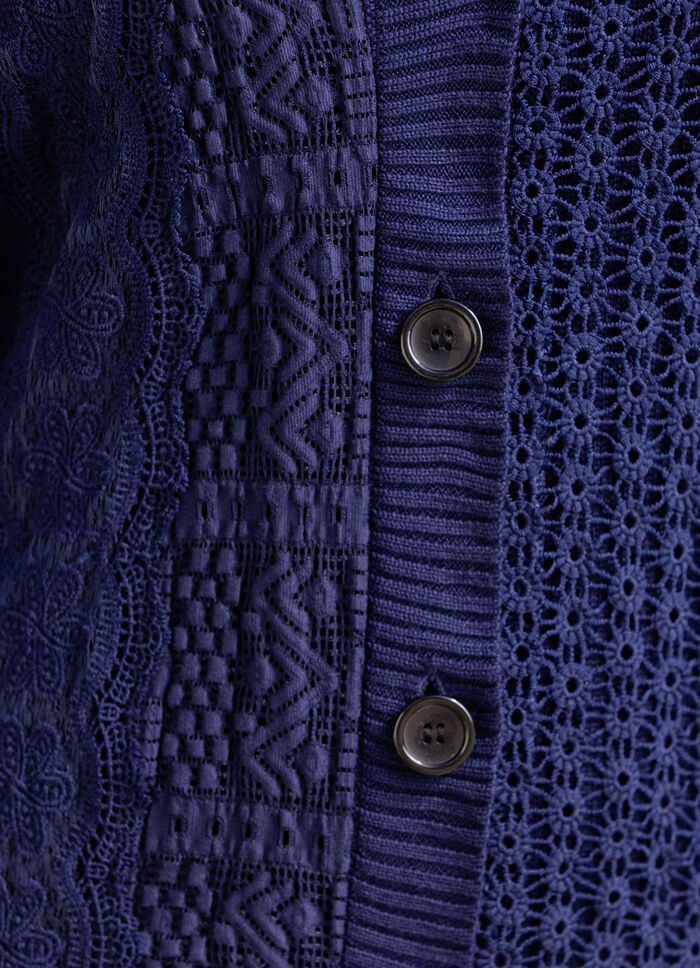 Strickjacke in Materialmix 