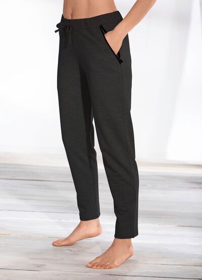 Hose mit bequemem Dehnbund 