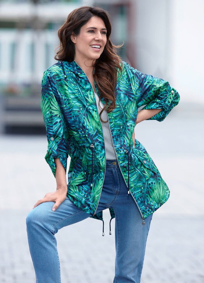 Jacke mit fester Kapuze 