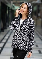 Strickjacke mit Kapuze 