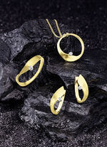 Geschmackvoller Anhänger in Bicolor 