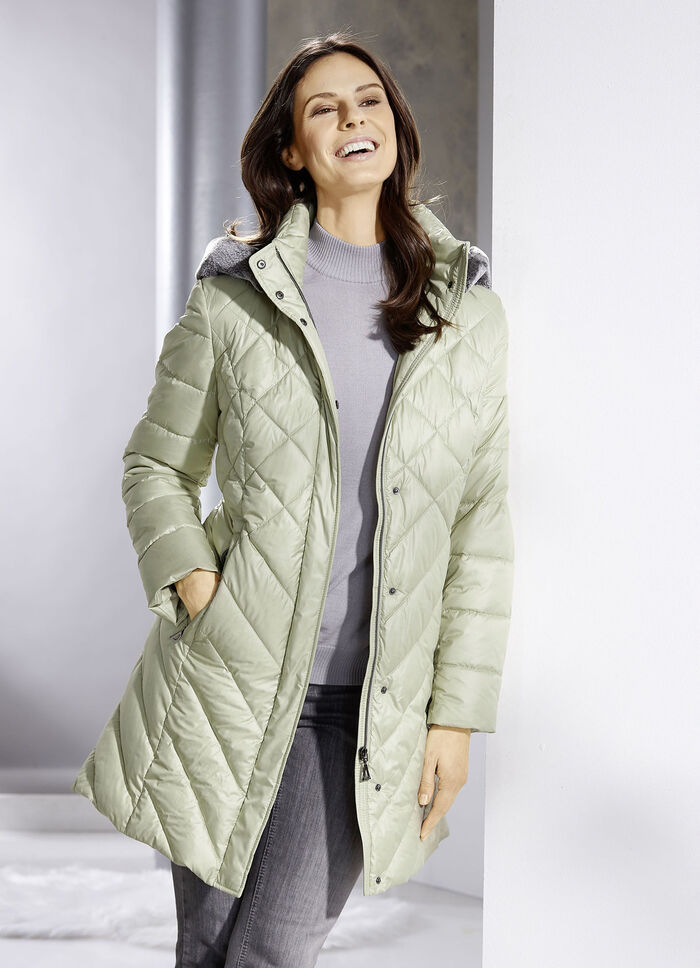 Daunen-Kurzmantel mit abnehmbarer Kapuze SCHILFGRÜN
