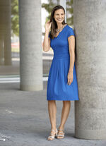 Kleid mit aparter Ausschnittlösung ROYALBLAU