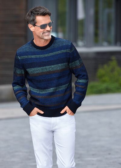 Rundhalspullover in 2-farbiger Strukturoptik 