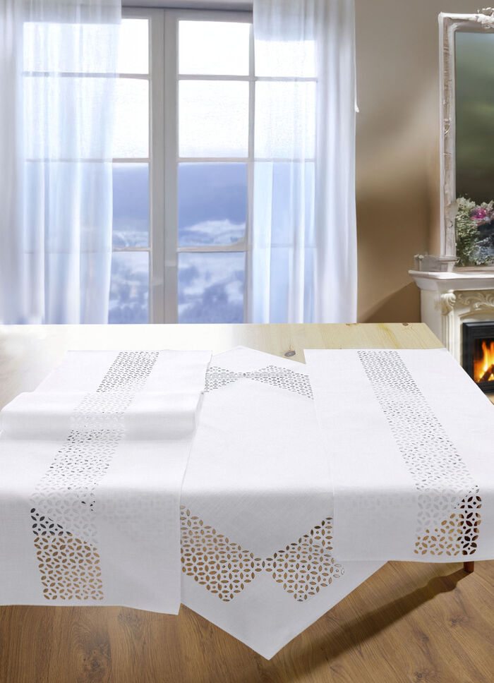 Tischdecke mit dekorativer Lochstanzung WEISS