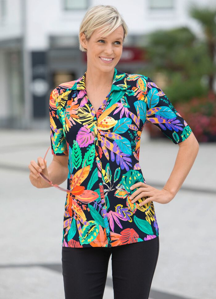 Poloshirt mit durchgehender Zierknopfleiste 