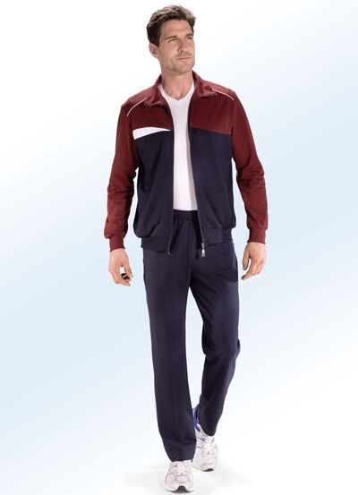 Freizeitanzug von "Athlet"  Freizeitanzug von "Athlet"