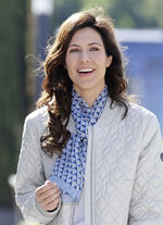 Schal mit Grafikdessin 