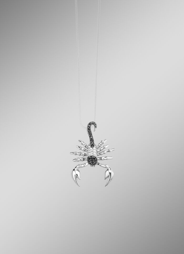 Stilvoller Anhänger mit Skorpion 
