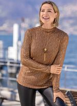 Shirt mit modischer Ausschnittverarbeitung  