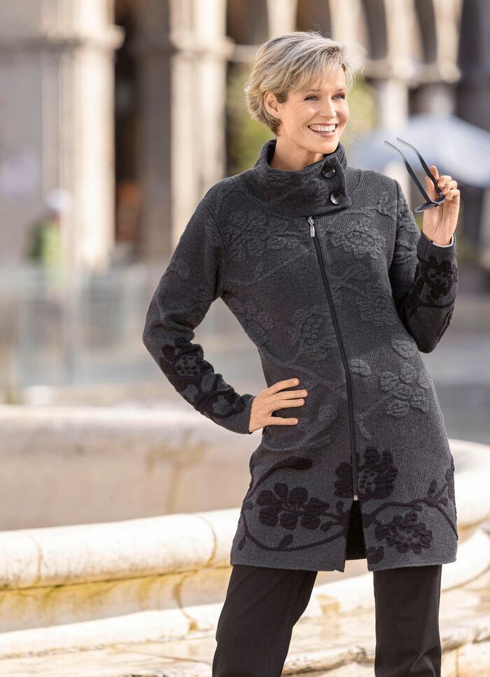 Long-Strickjacke mit Cloqué-Effekten 