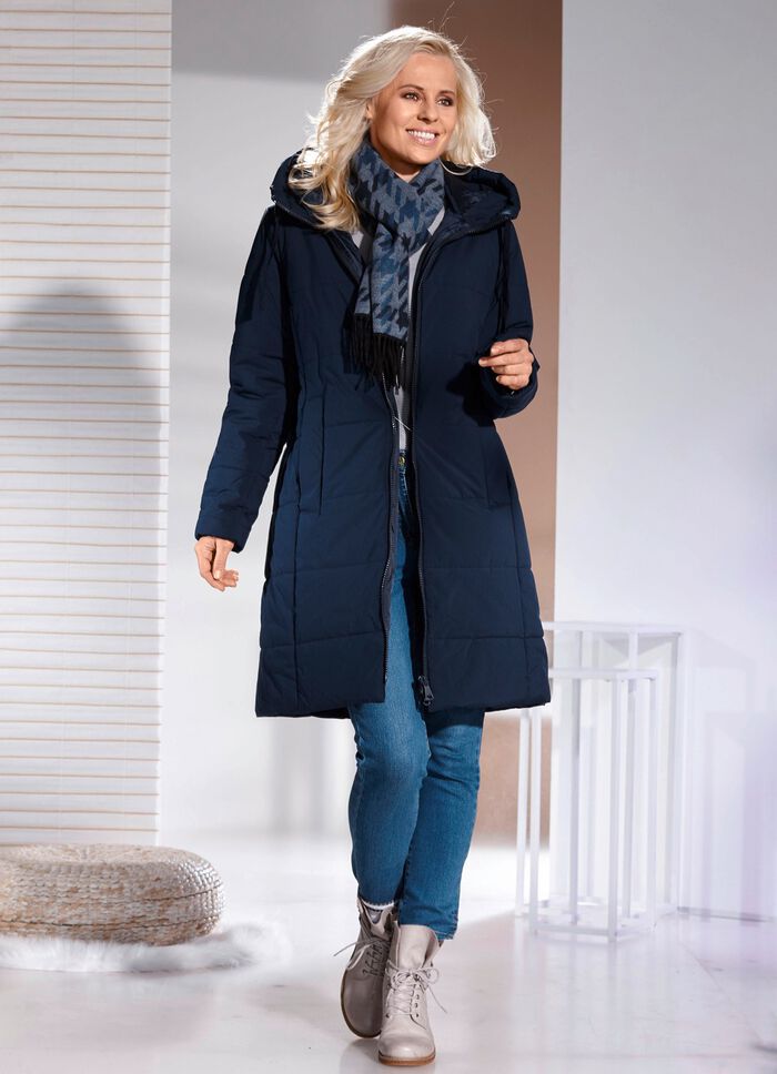 Kurzmantel mit fester Kapuze 