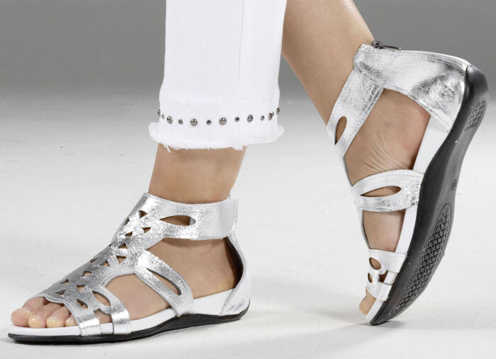 Andrea Conti, modische Damen-Sandalen, aus Leder SILBER