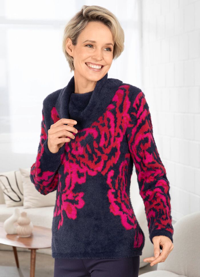 Pullover mit haarigem Effektgarn 