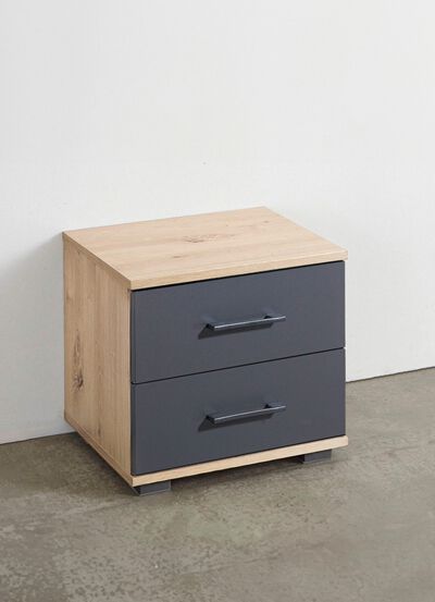 Nachttisch in hochwertiger, stabiler Ausf&uuml;hrung 