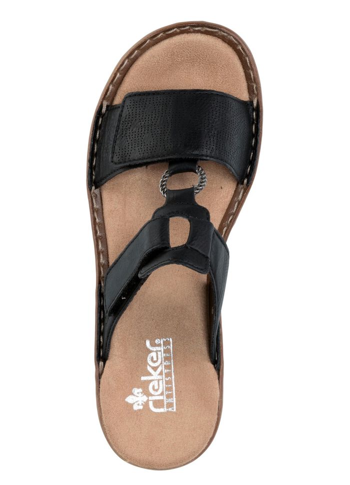 Rieker Pantolette mit dezenter Pr&auml;gung und Metallschmuck SCHWARZ