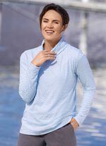 Rollkragenshirt in Hellblau 