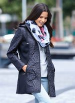 Jacke im angesagten Materialmix 