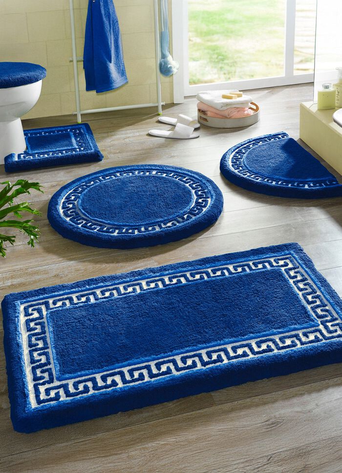 Badgarnitur mit M&auml;ander-Bord&uuml;re 