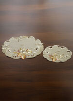 Filigran gearbeitete Tisch- und Raumdekoration GRÜN