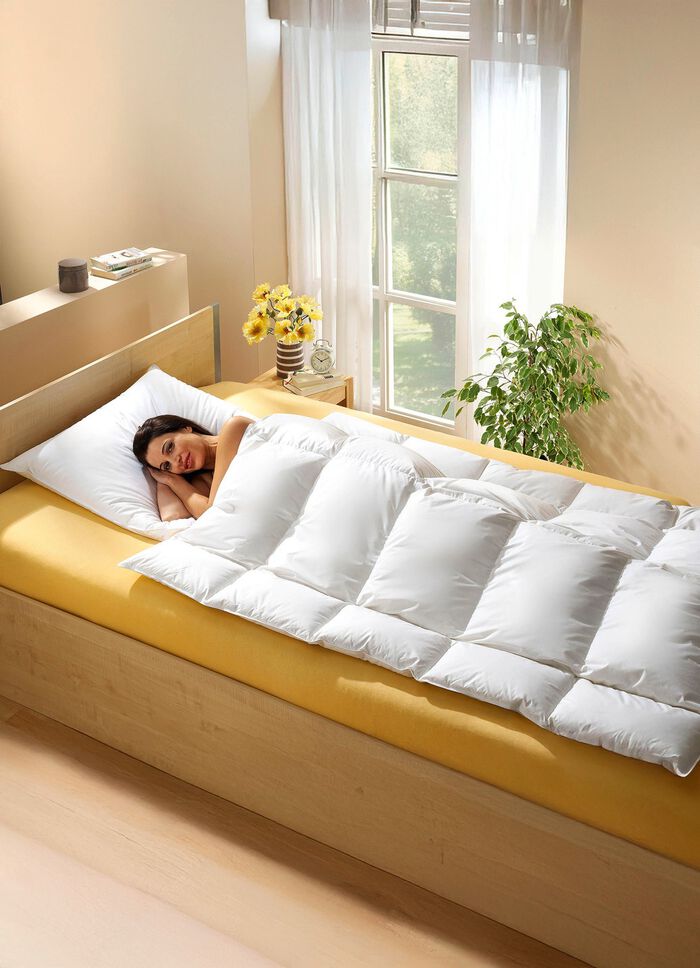 Anschmiegsame K&ouml;rperform-Daunendecke 