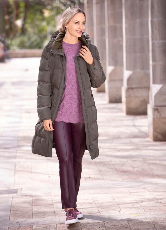 Kurzmantel mit gr&ouml;&szlig;enverstellbarer Kapuze 