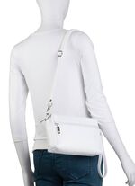 Laurina Tasche aus genarbtem Kalb-Nappaleder 