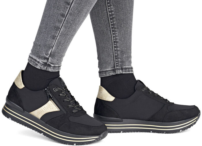 Remonte, trendige Damen-Sneaker, Weite G, mit herausnehmbarem Fußbett SCHWARZ-GOLD